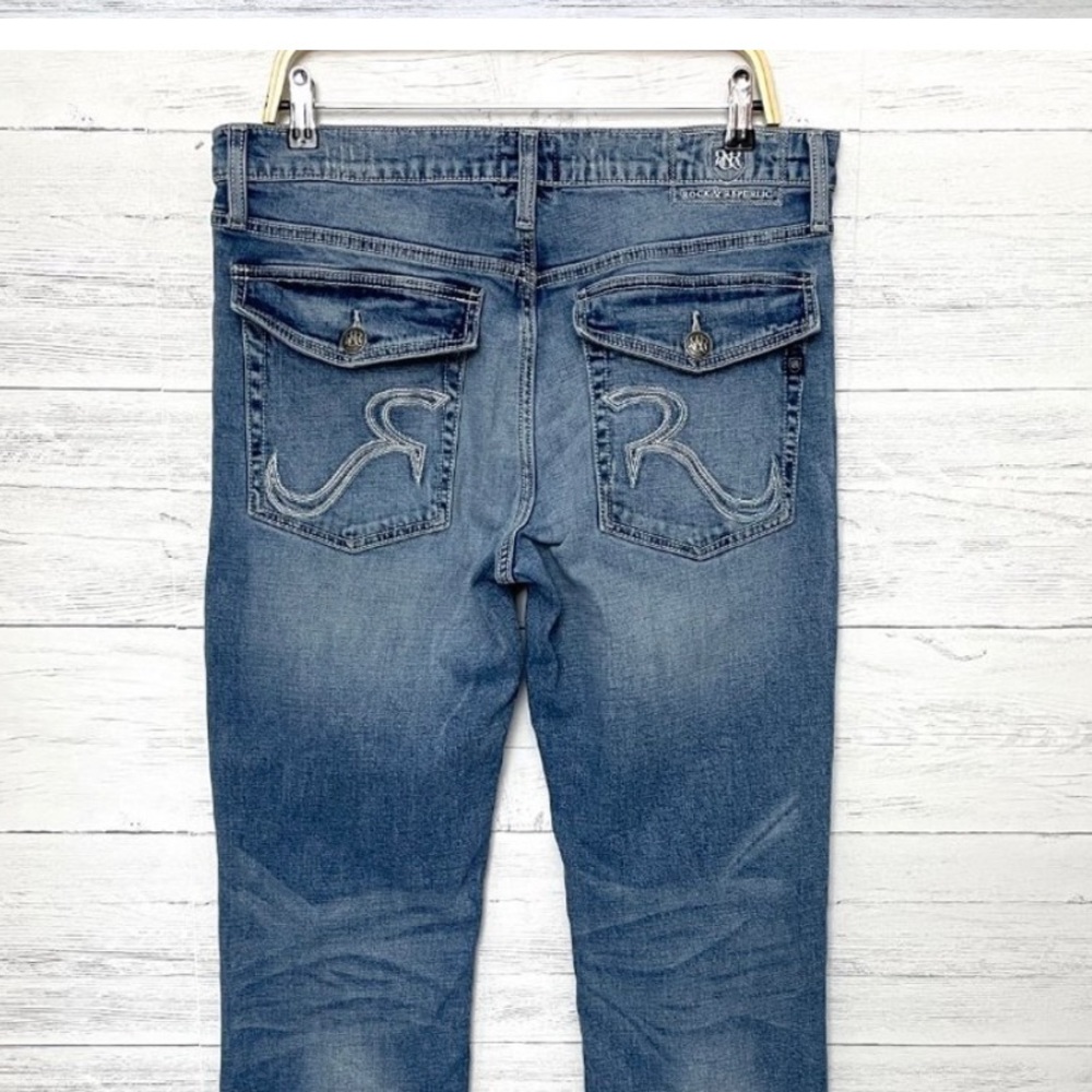 Rock and Republic Men's Jeans Straight Leg Flap Back Pockets Distressed 34 x 32